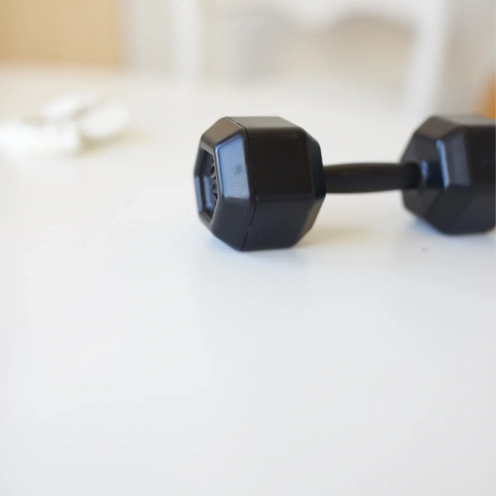 Fred & Friends | Buff Baby Barbell Rattle - Picture 3 of 6